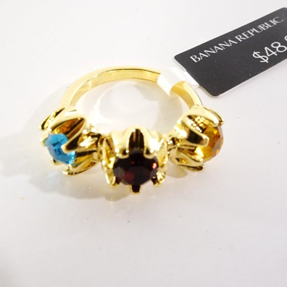 Banana Republic Roots of BR round Three Stone Crystal Ring 5 6 7 8 NWT 48 - Picture 7 of 9